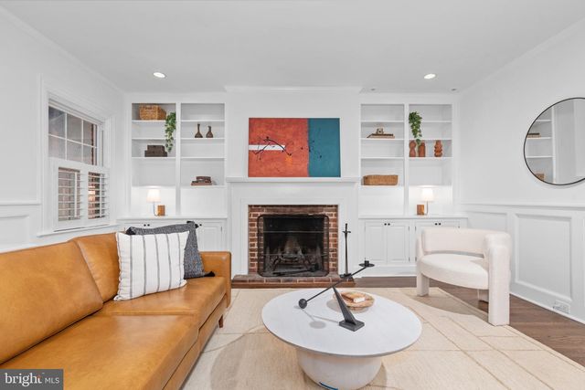 1609 44TH ST NW, Washington, DC 20007