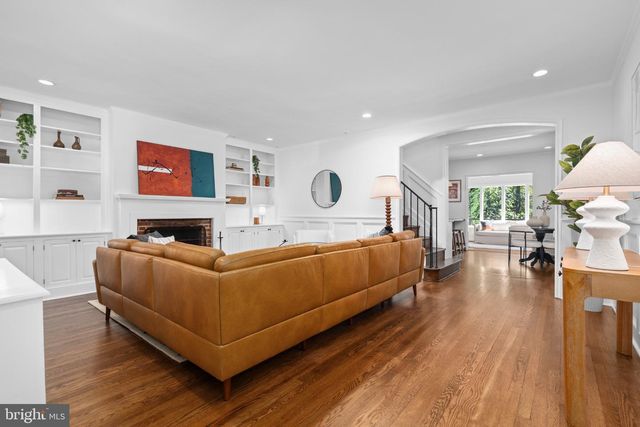 1609 44TH ST NW, Washington, DC 20007