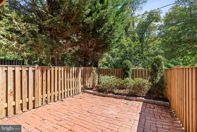 1609 44TH ST NW, Washington, DC 20007