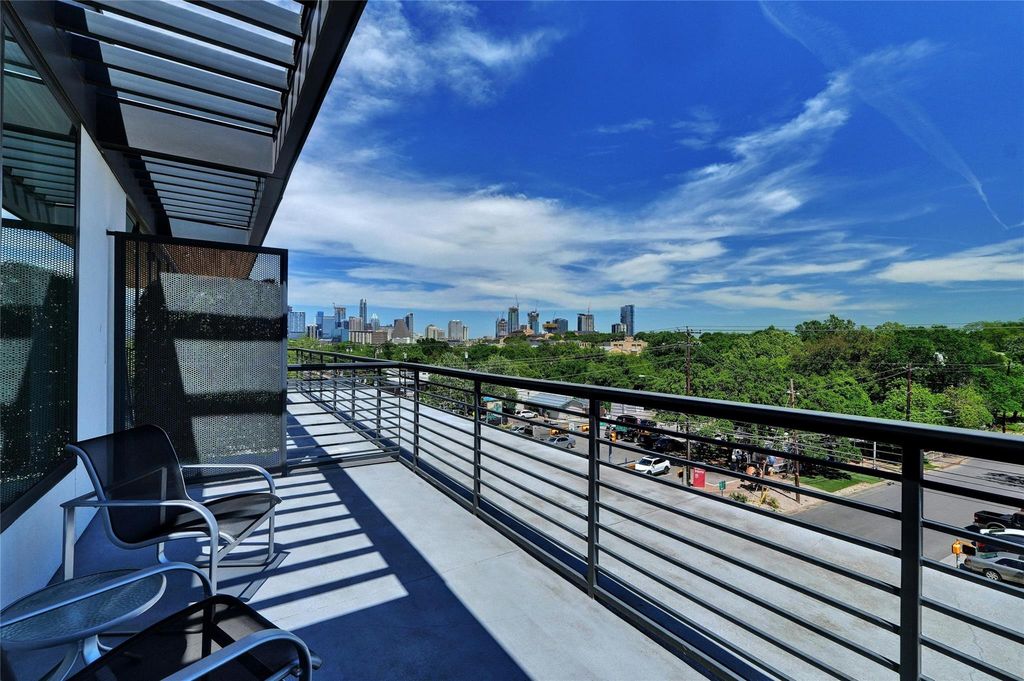 1600 S 1st ST 403, Austin, TX 78704