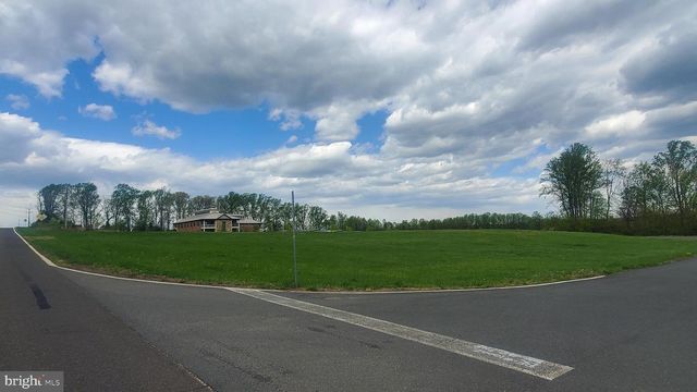 E. CHANDLER ST, Culpeper, VA 22701