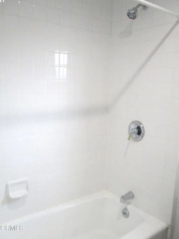 1222 N Avenue 49 1, Los Angeles, CA 90042