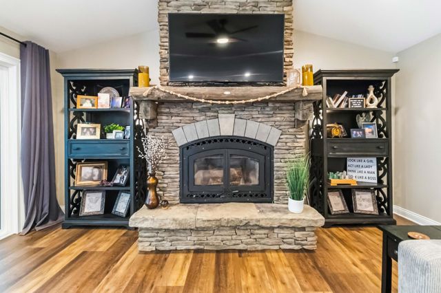 888 High Moore Road, London, KY 40741
