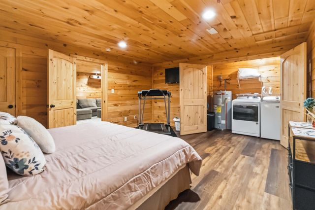888 High Moore Road, London, KY 40741