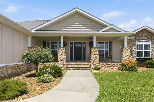 888 High Moore Road, London, KY 40741