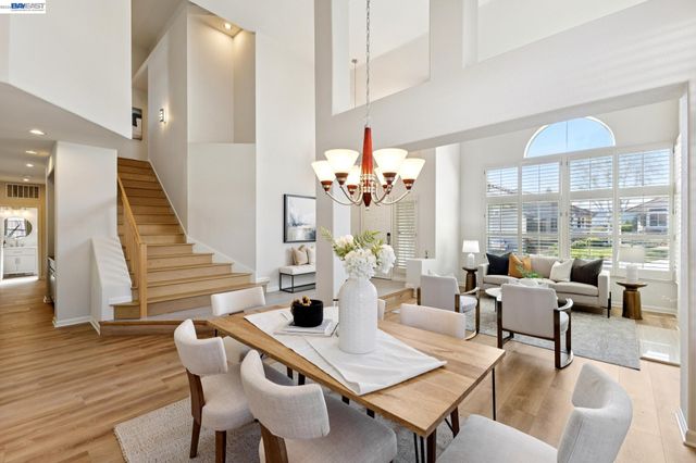 674 Crystal Ct, Pleasanton, CA 94566