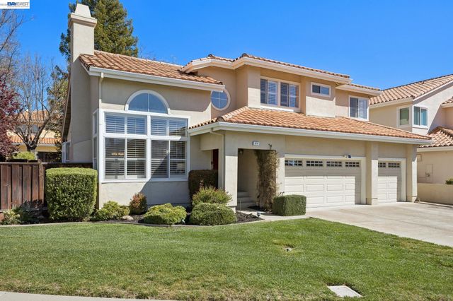 674 Crystal Ct, Pleasanton, CA 94566