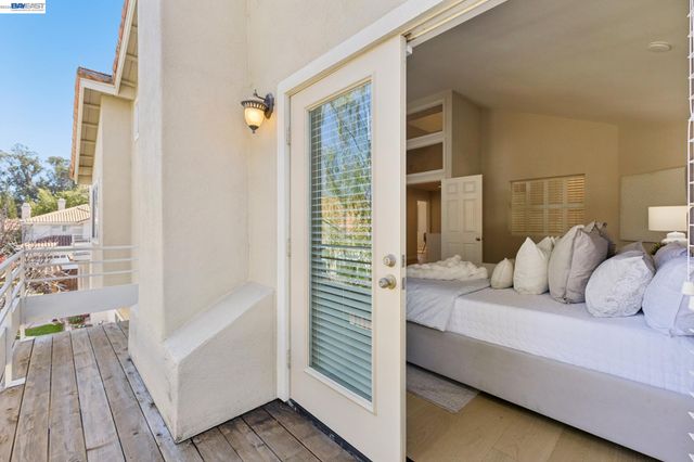 674 Crystal Ct, Pleasanton, CA 94566