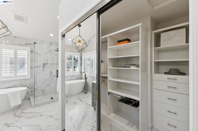 674 Crystal Ct, Pleasanton, CA 94566