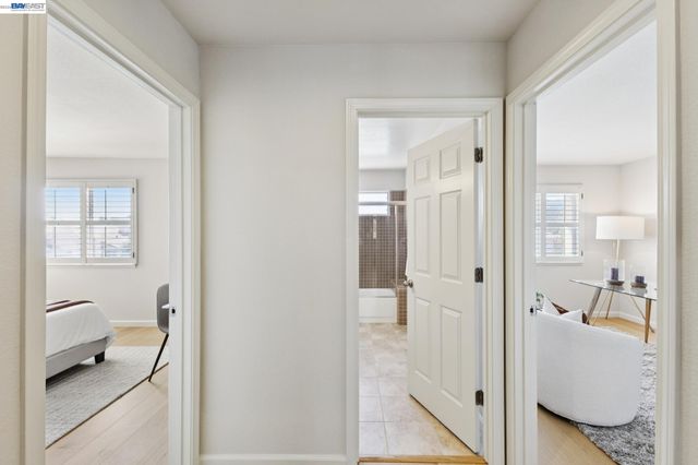 674 Crystal Ct, Pleasanton, CA 94566