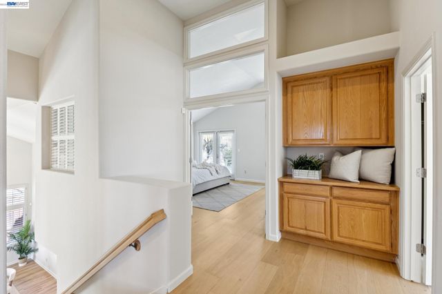 674 Crystal Ct, Pleasanton, CA 94566