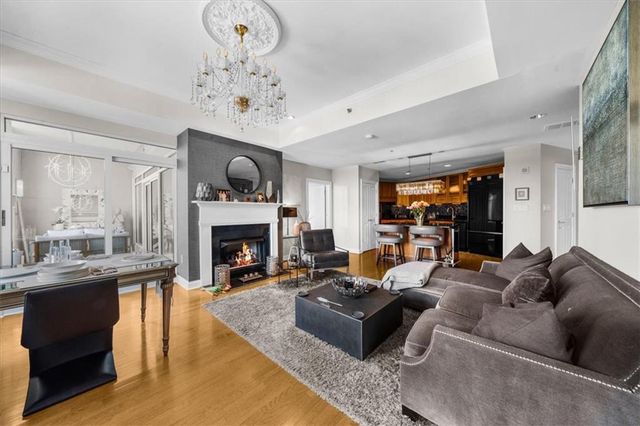 2881 Peachtree NE Road 1102, Atlanta, GA 30305