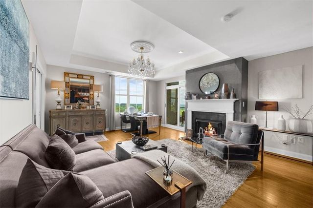 2881 Peachtree NE Road 1102, Atlanta, GA 30305