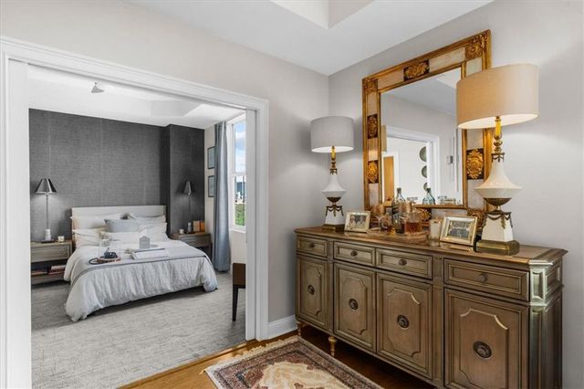 2881 Peachtree NE Road 1102, Atlanta, GA 30305