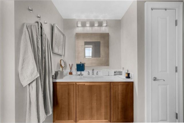 2881 Peachtree NE Road 1102, Atlanta, GA 30305