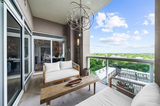 2881 Peachtree NE Road 1102, Atlanta, GA 30305