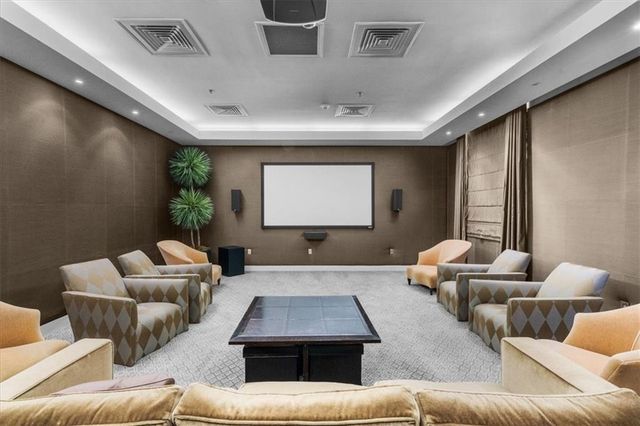 2881 Peachtree NE Road 1102, Atlanta, GA 30305