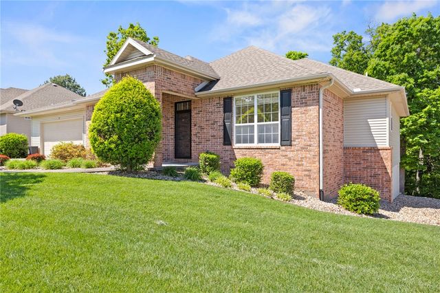 63 Highland Parkway, Bella Vista, AR 72715