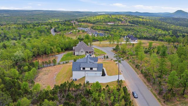 21510 Waterview Drive, Roland, AR 72135