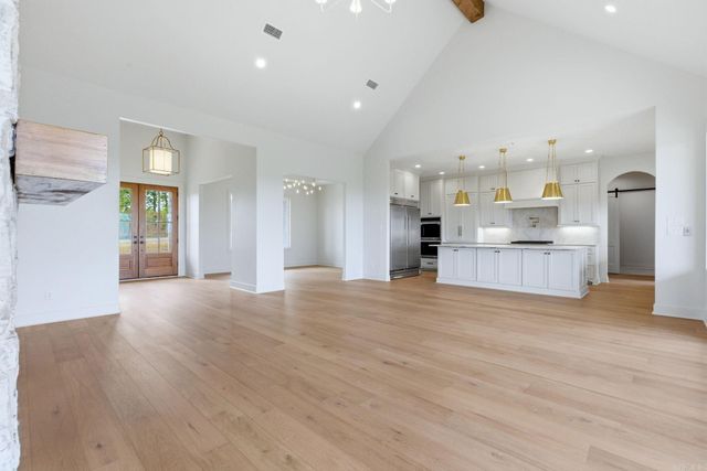 21510 Waterview Drive, Roland, AR 72135