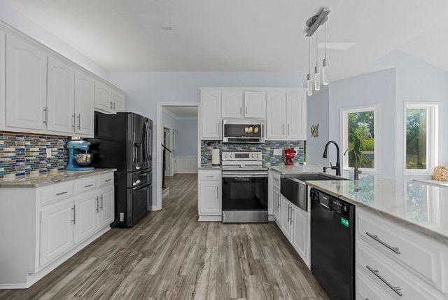 14406 S Smart Road, Greenwood, MO 64034
