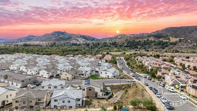 308 SEEDLING WAY, Fallbrook, CA 92028