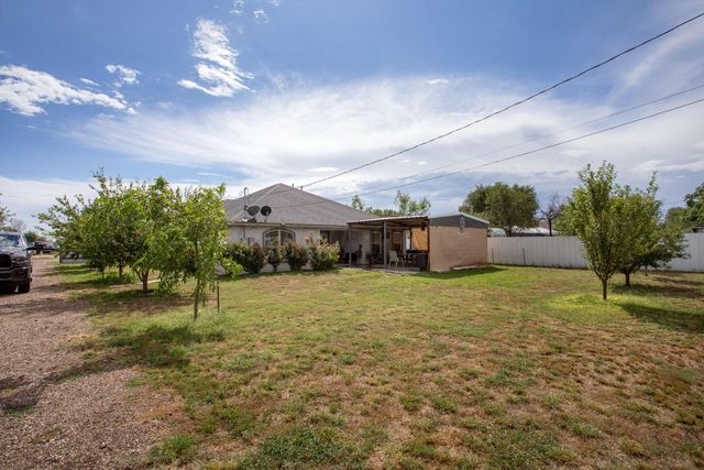 606 S LAKE Street, Amarillo, TX 79104