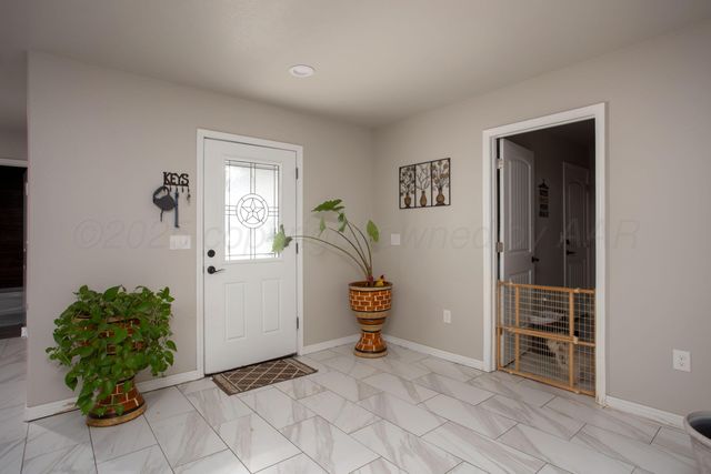 606 S LAKE Street, Amarillo, TX 79104