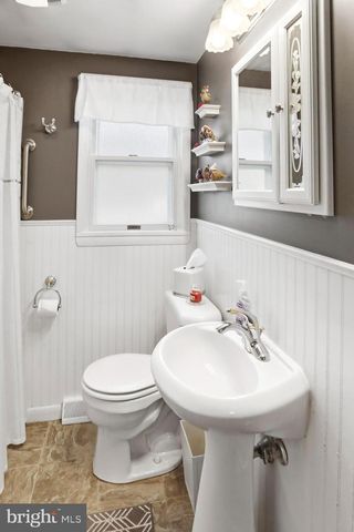 731 CHERRY ST, Bally, PA 19503