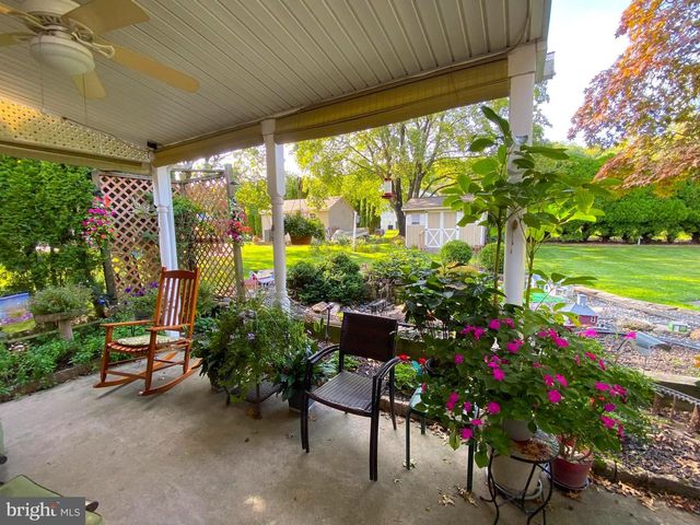 731 CHERRY ST, Bally, PA 19503