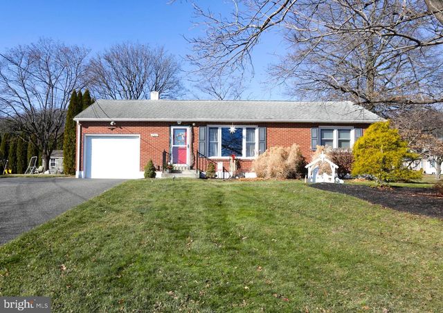 731 CHERRY ST, Bally, PA 19503