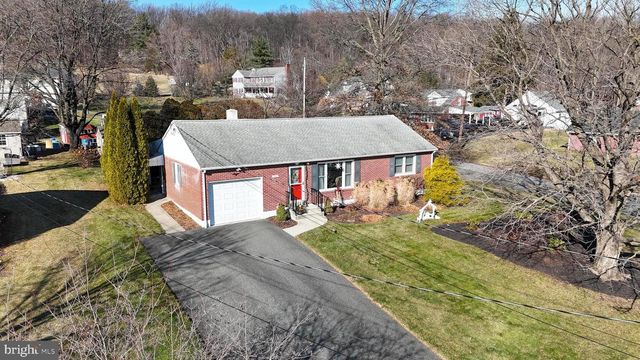 731 CHERRY ST, Bally, PA 19503