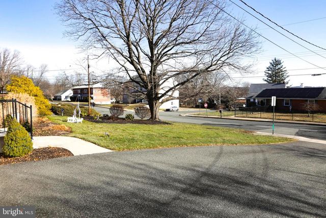 731 CHERRY ST, Bally, PA 19503