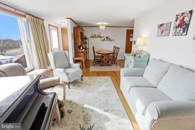 731 CHERRY ST, Bally, PA 19503