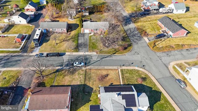 731 CHERRY ST, Bally, PA 19503