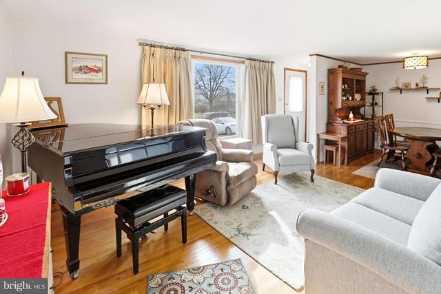 731 CHERRY ST, Bally, PA 19503