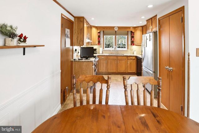 731 CHERRY ST, Bally, PA 19503