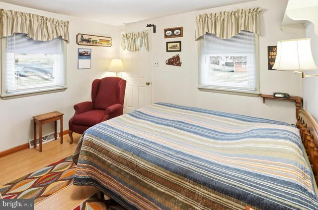 731 CHERRY ST, Bally, PA 19503