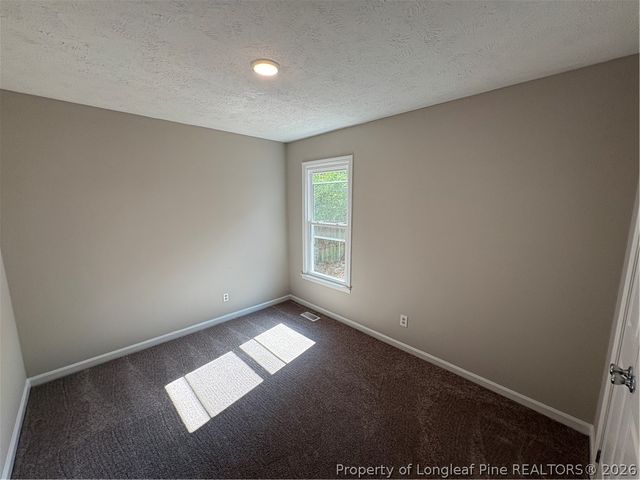 1582 Hazelcrest Drive, Fayetteville, NC 28304