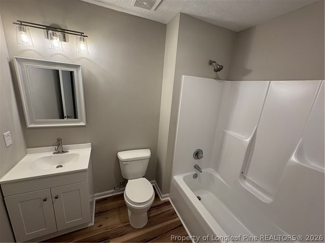 1582 Hazelcrest Drive, Fayetteville, NC 28304