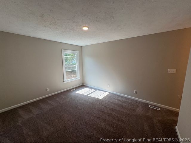 1582 Hazelcrest Drive, Fayetteville, NC 28304
