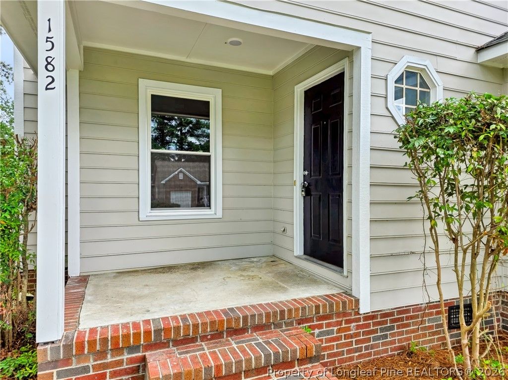1582 Hazelcrest Drive, Fayetteville, NC 28304 — photo 2