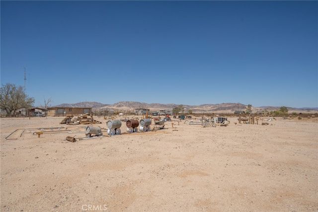 290 Bluegrass Road, 29 Palms, CA 92277