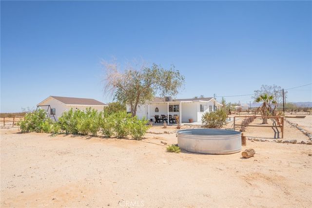 290 Bluegrass Road, 29 Palms, CA 92277