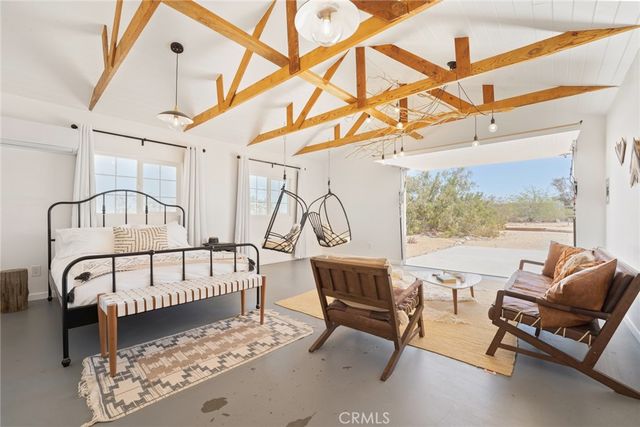 290 Bluegrass Road, 29 Palms, CA 92277