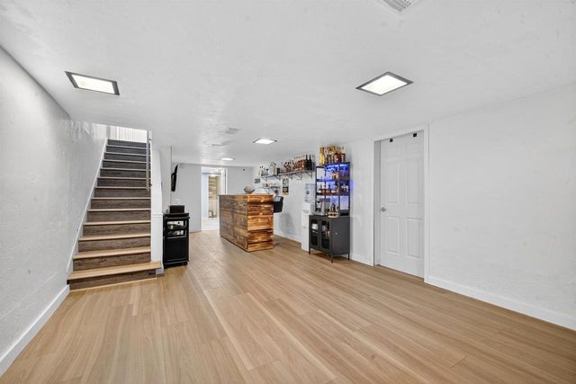 1119 W GLENDALE AVENUE, Appleton, WI 54914