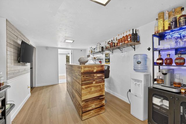 1119 W GLENDALE AVENUE, Appleton, WI 54914