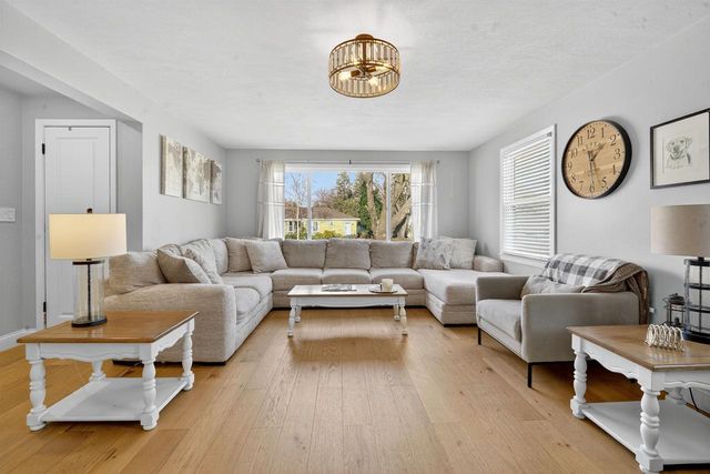 1119 W GLENDALE AVENUE, Appleton, WI 54914