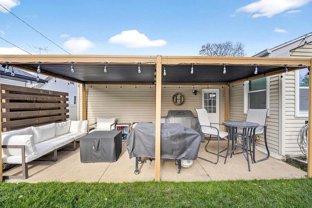 1119 W GLENDALE AVENUE, Appleton, WI 54914