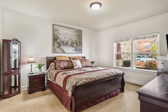 20663 Jayhawk Lane, Bend, OR 97702